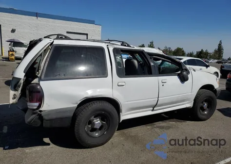 1999 Ford Explorer из США, поврежденный, VIN 1FMZU32P0XUC90262